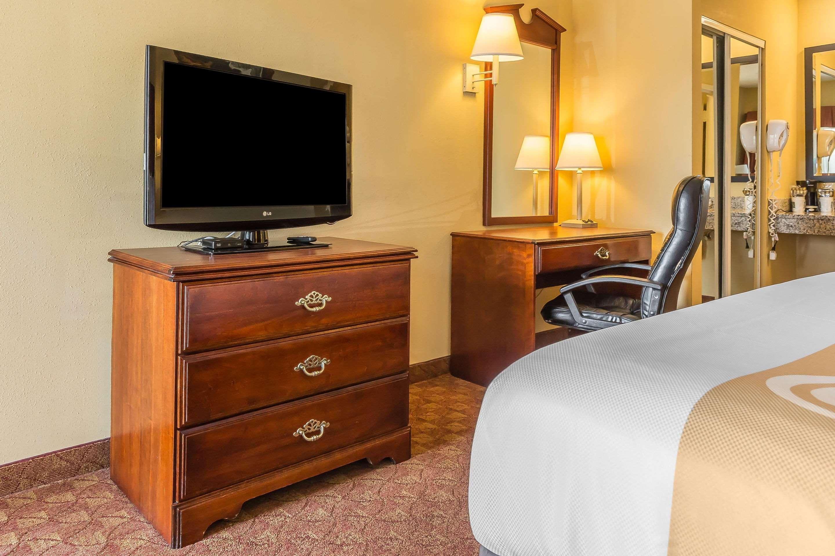 Quality Inn Calera Εξωτερικό φωτογραφία